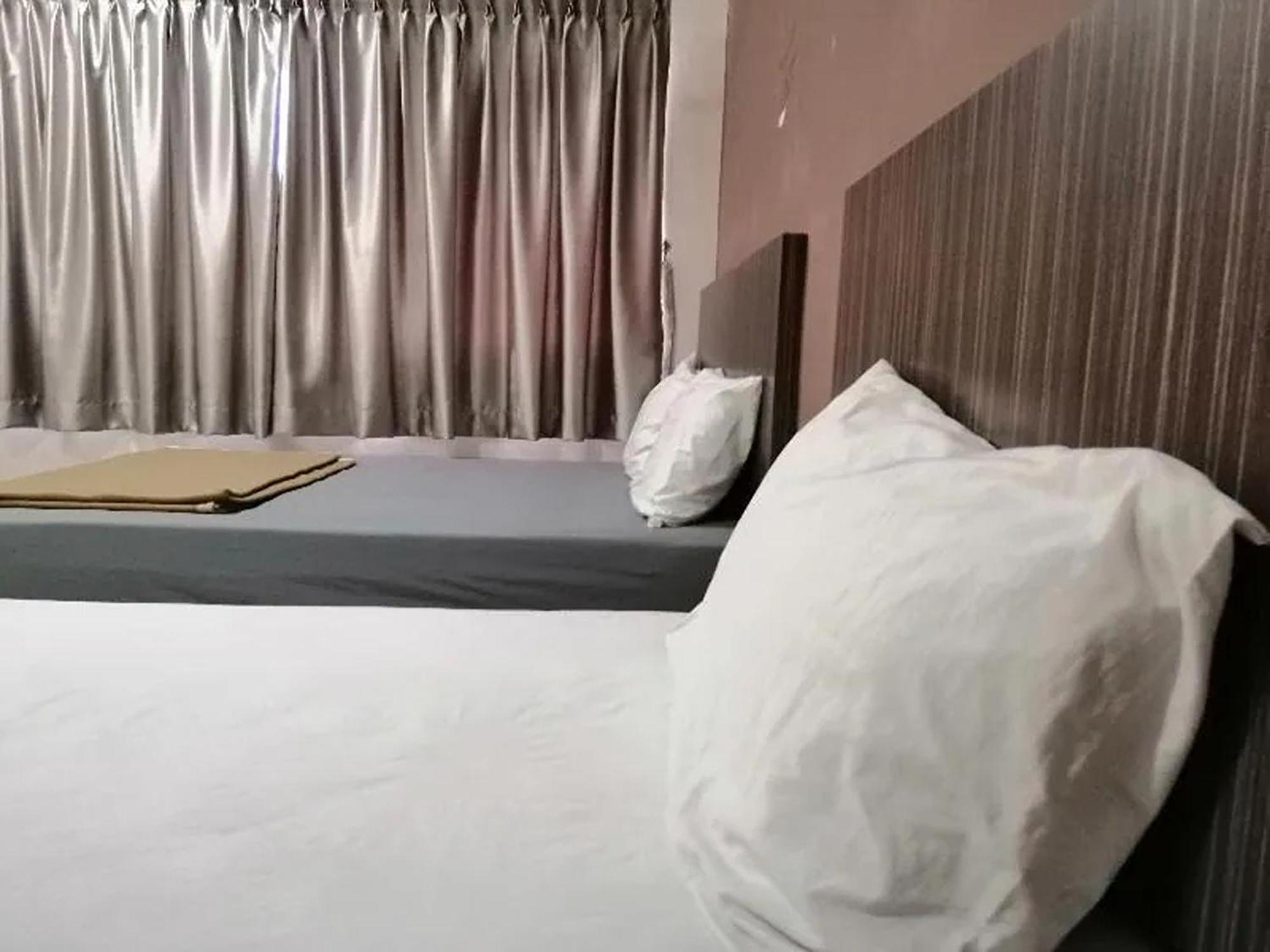 Js Hotel, Johor Bahru Esterno foto